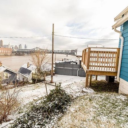 Cozy Riverfront Bungalow With Stunning Views Covington Exterior foto
